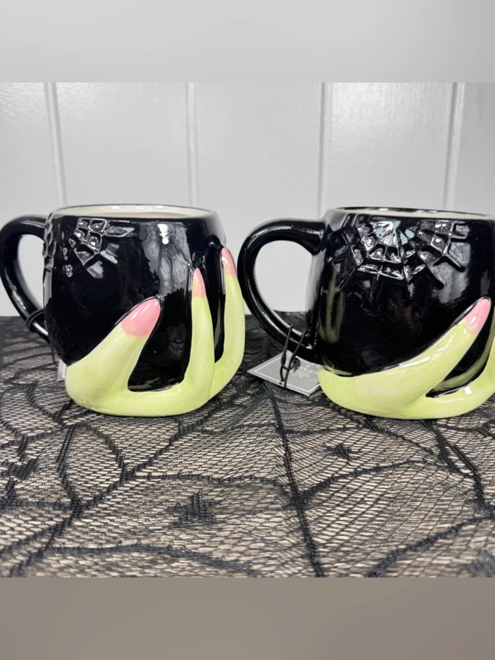 NEW Cobwebs & Cauldrons Witch Hands Spiderwebs Halloween Mugs